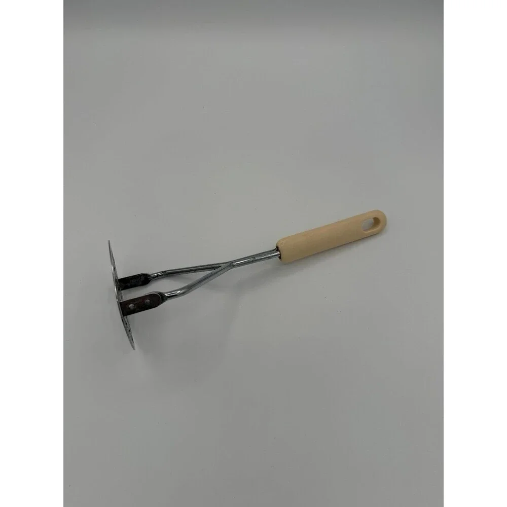 Vintage Potato Masher Grid Style Cream Handle Kitchen Utensil Made in China
